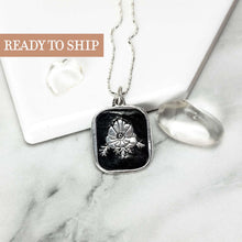 Load image into Gallery viewer, Anemone Necklace in fine silver-Ready to ship
