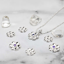 Load image into Gallery viewer, Petit Daisy Necklace in purple
