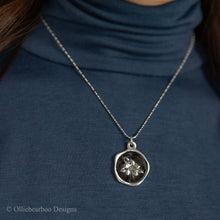 Load image into Gallery viewer, Forget-Me-Not Necklace-customizable
