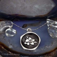 Load image into Gallery viewer, Forget-Me-Not Necklace-customizable
